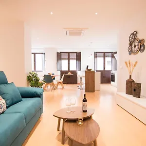 Tuguest Alhondiga Apartment Granada